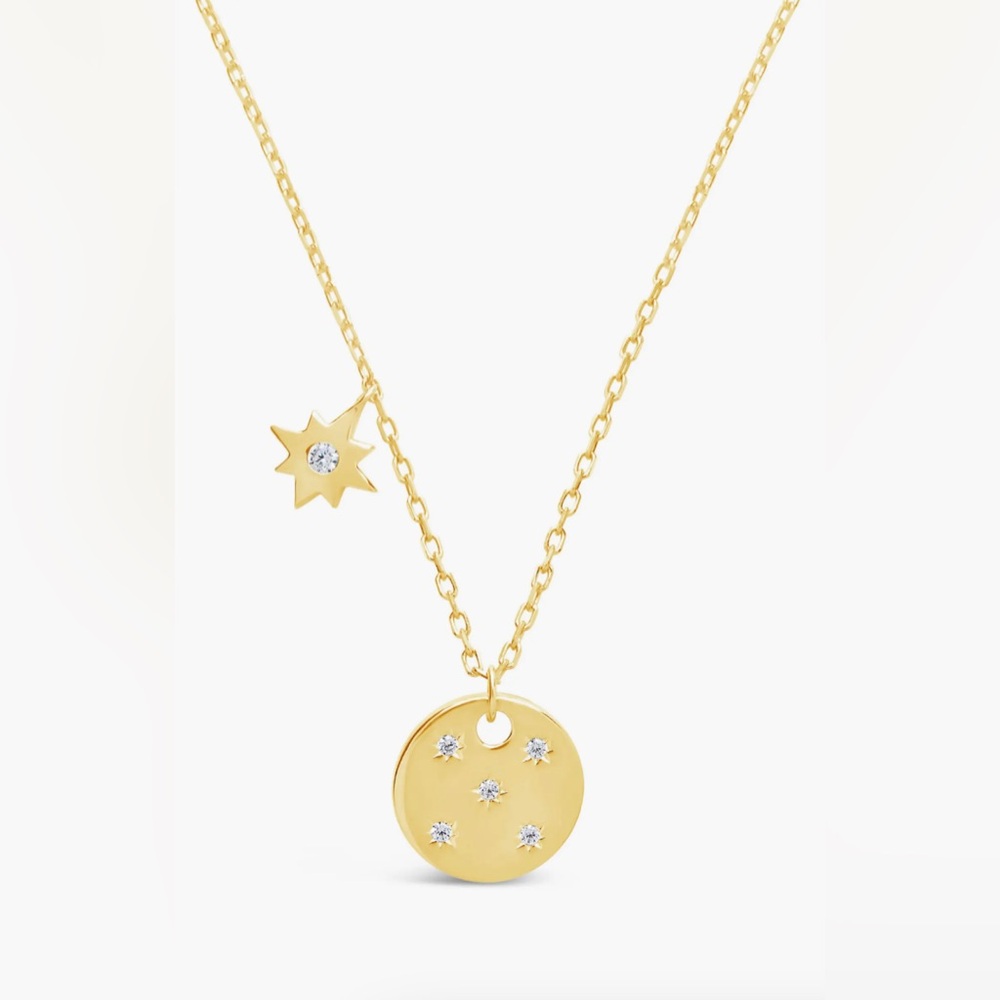 *NWT: North Star Gold Charm & Disc Pendant Necklace